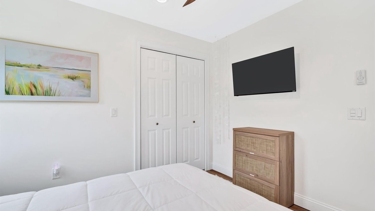 Photo of Bedroom in Northwest Harwich