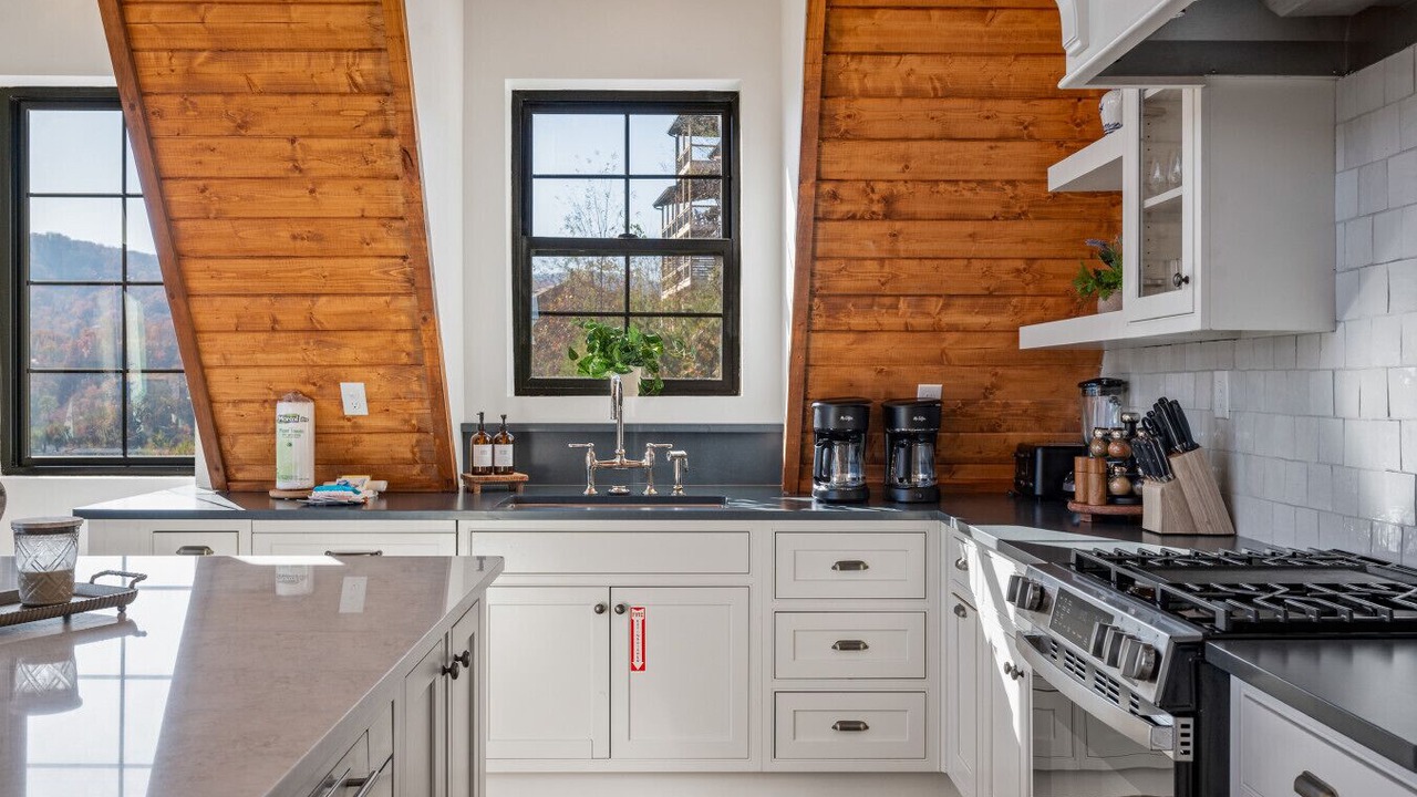 Photo of Kitchen in Chalet Village North