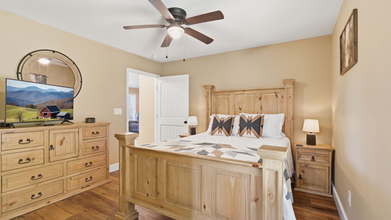 Photo of Bedroom in West Jefferson