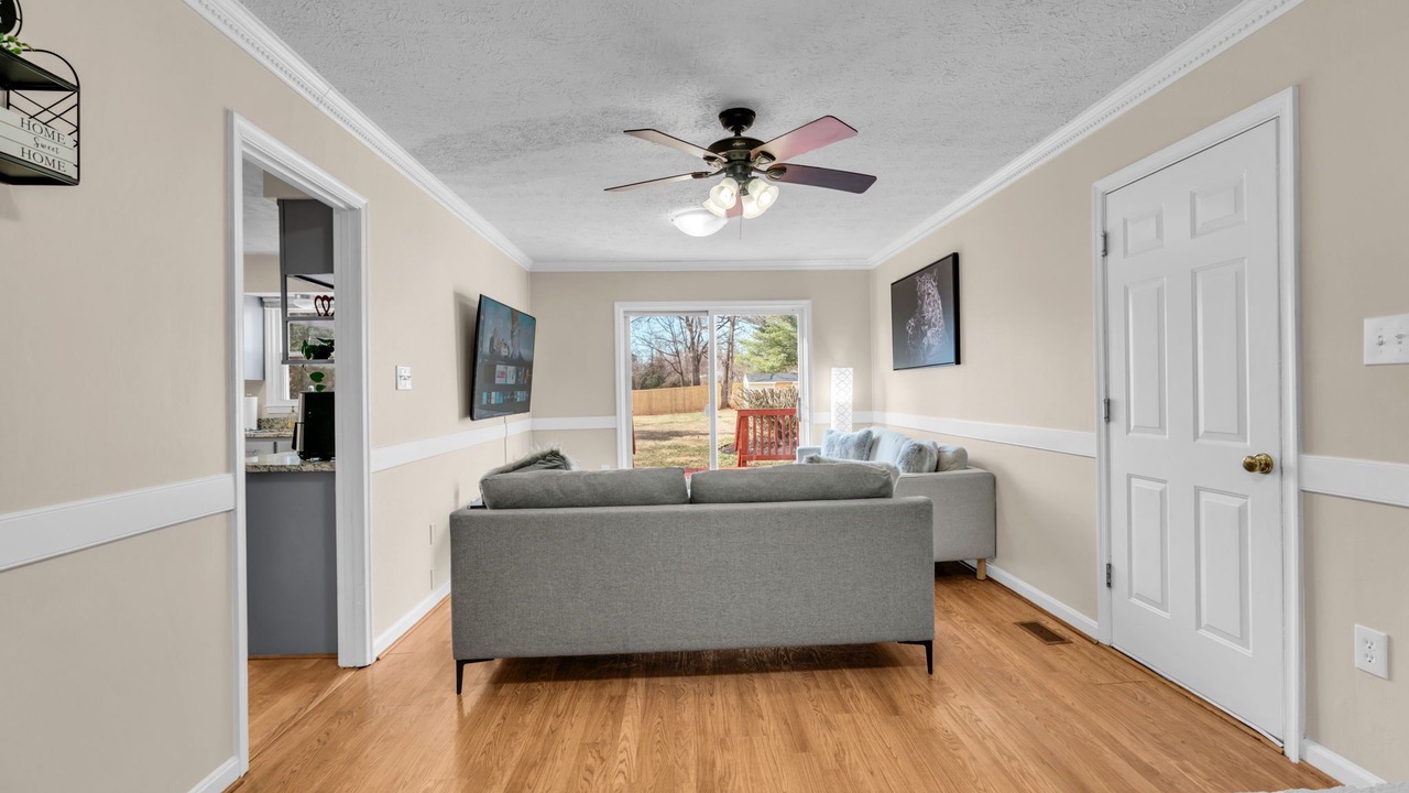 Photo of Livingroom in Sterling