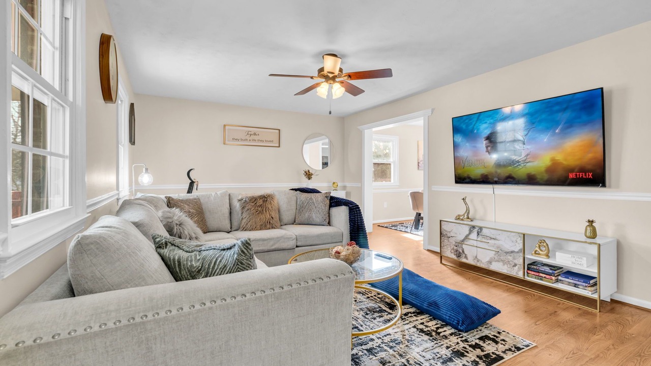Photo of Livingroom in Sterling