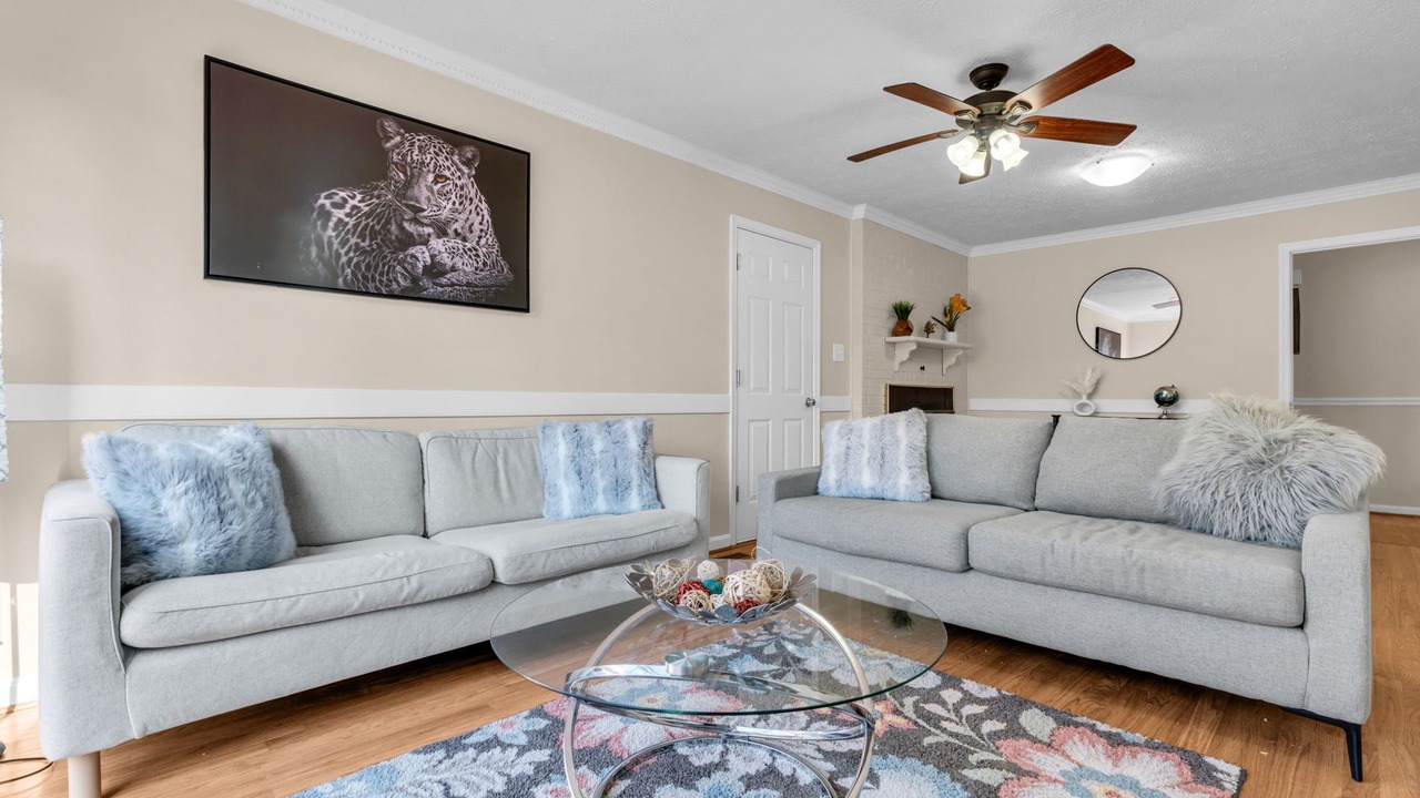 Photo of Livingroom in Sterling