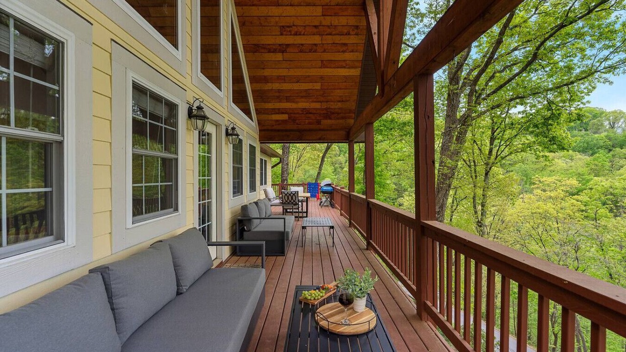 Photo of Patio Balcony in Canton