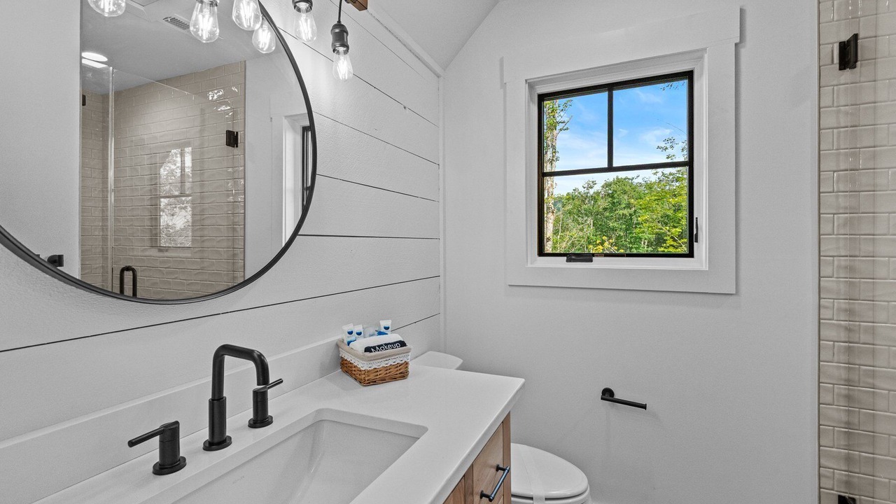 Photo of Bathroom in Banner Elk