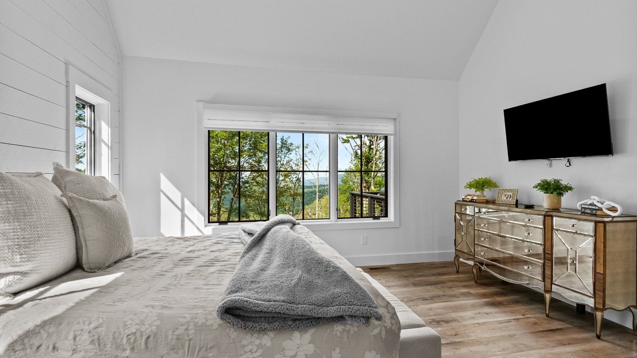 Photo of Bedroom in Banner Elk