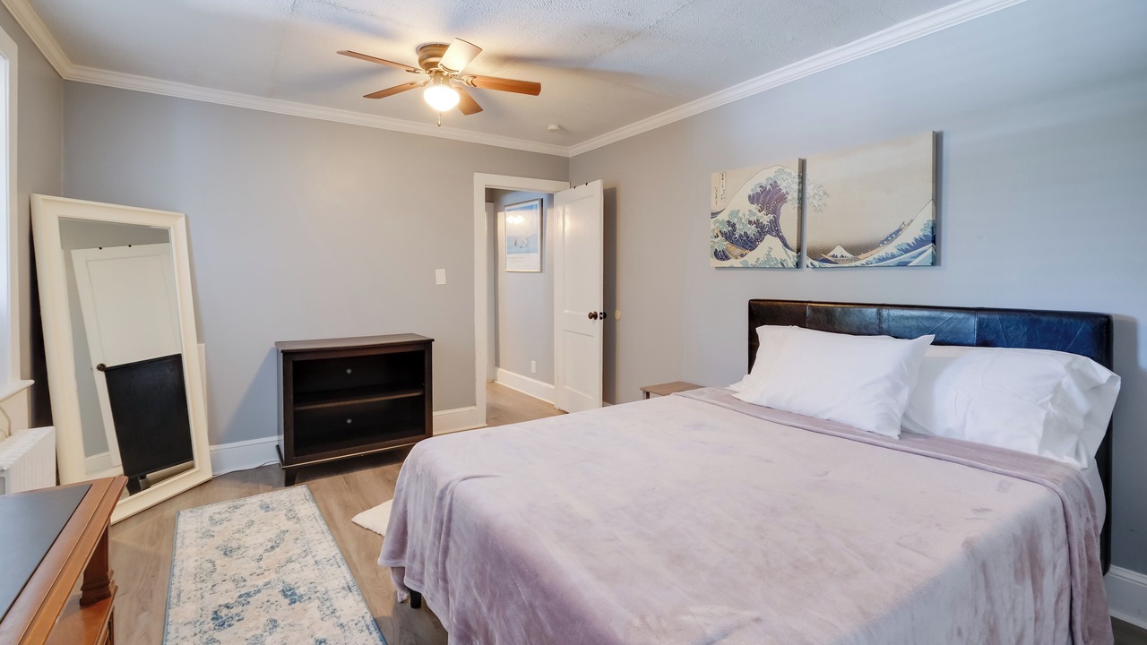 Photo of Bedroom in Hamilton