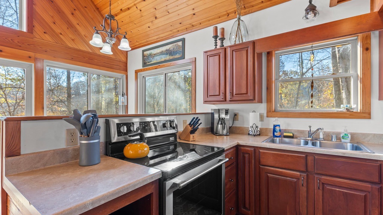 Photo of Kitchen in Stanton