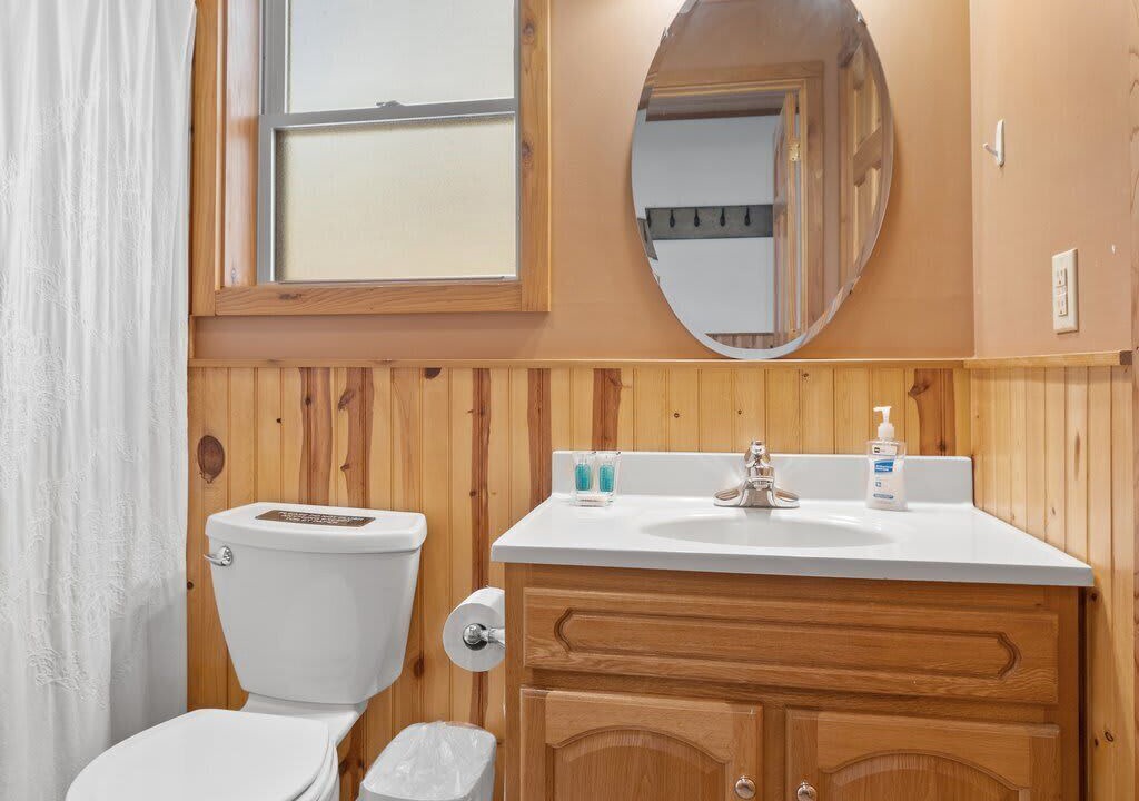 Photo of Bathroom in Stanton