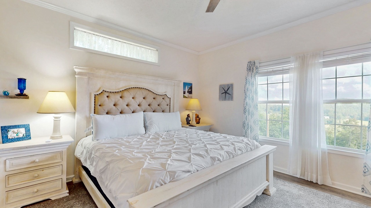 Photo of Bedroom in Newland