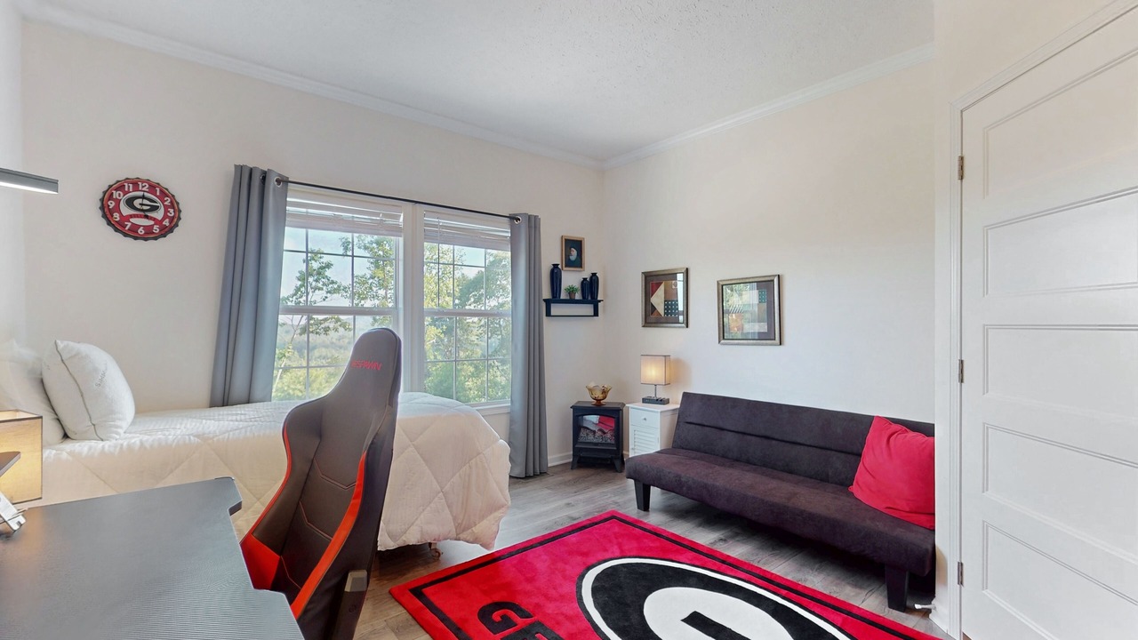 Photo of Bedroom in Newland