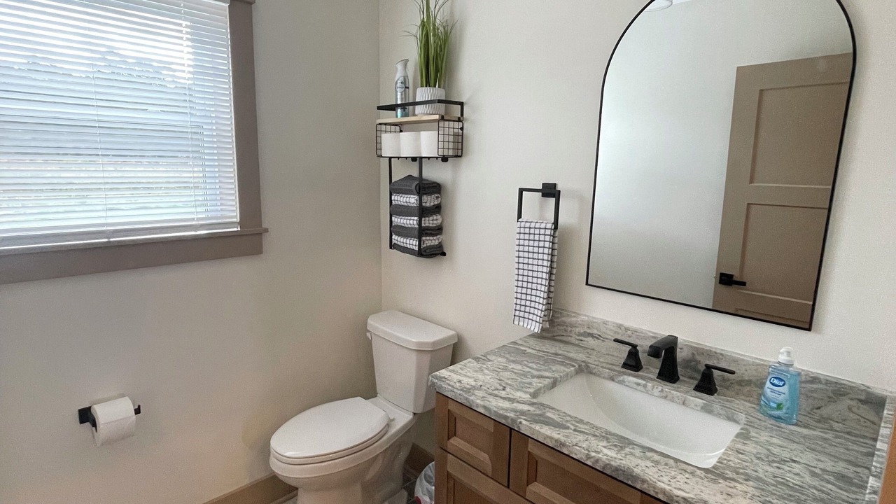 Photo of Bathroom in Blue Creek