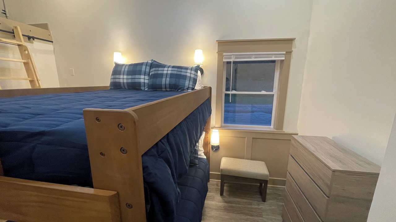 Photo of Bedroom in Blue Creek