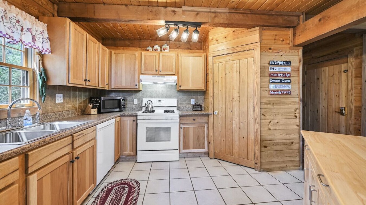 Photo of Kitchen in Fairview