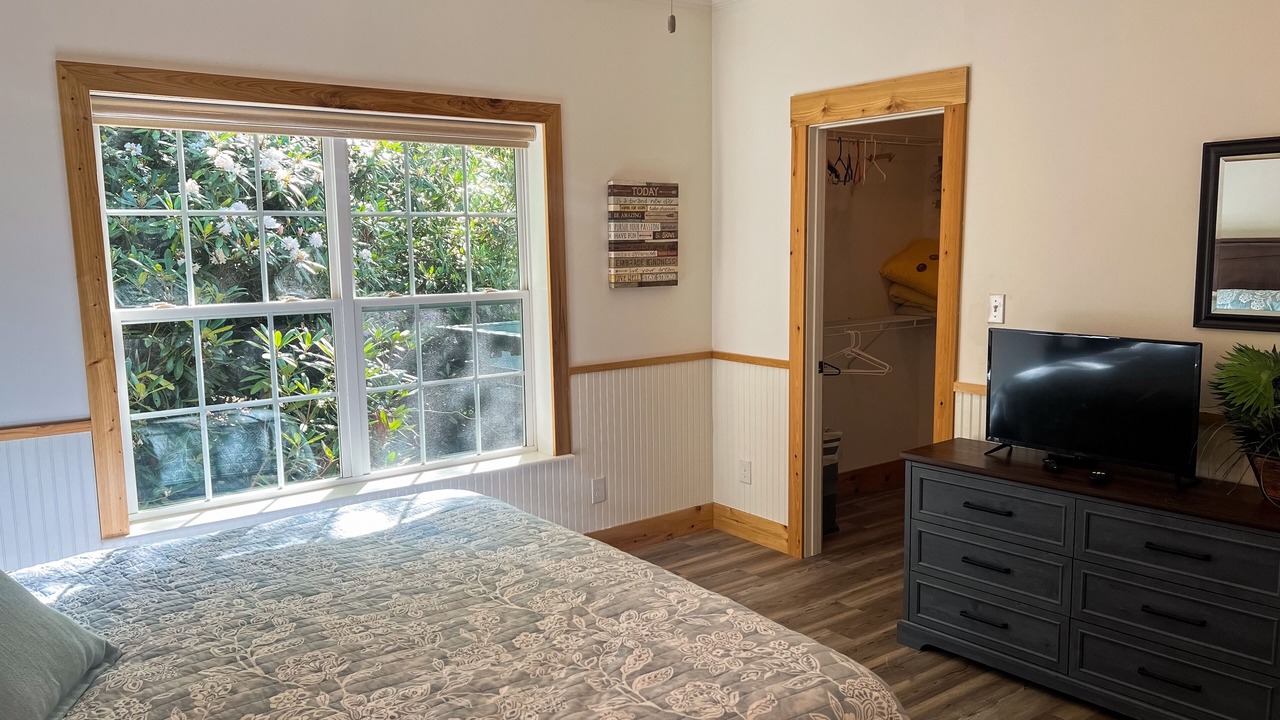 Photo of Bedroom in Newland