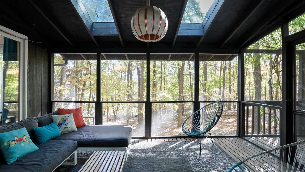 Photo of Livingroom in Berkeley Springs
