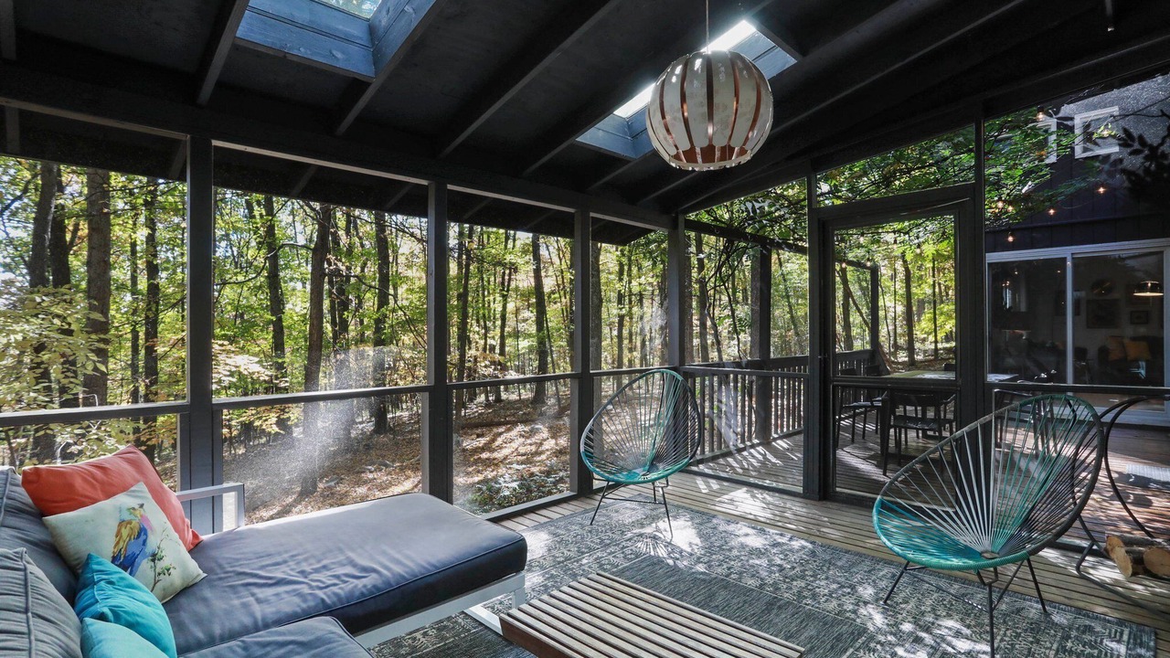 Photo of Livingroom in Berkeley Springs