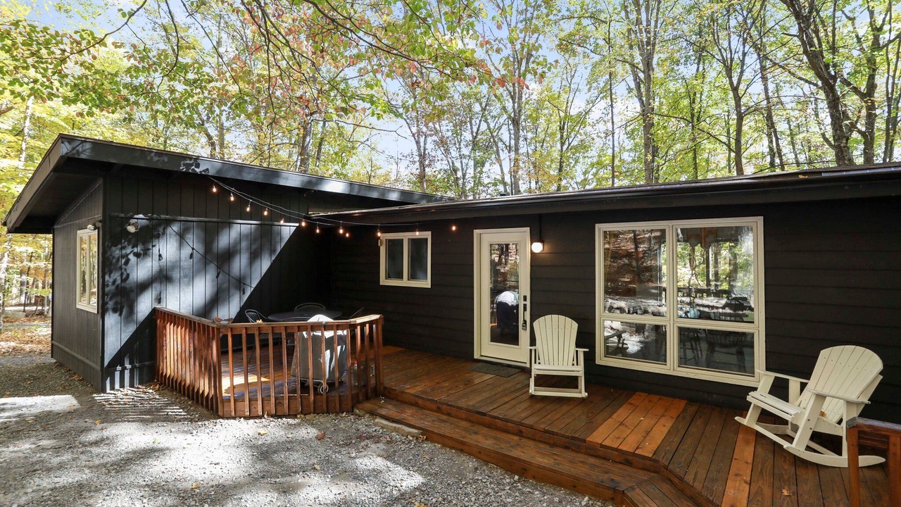 Photo of Patio Balcony in Berkeley Springs