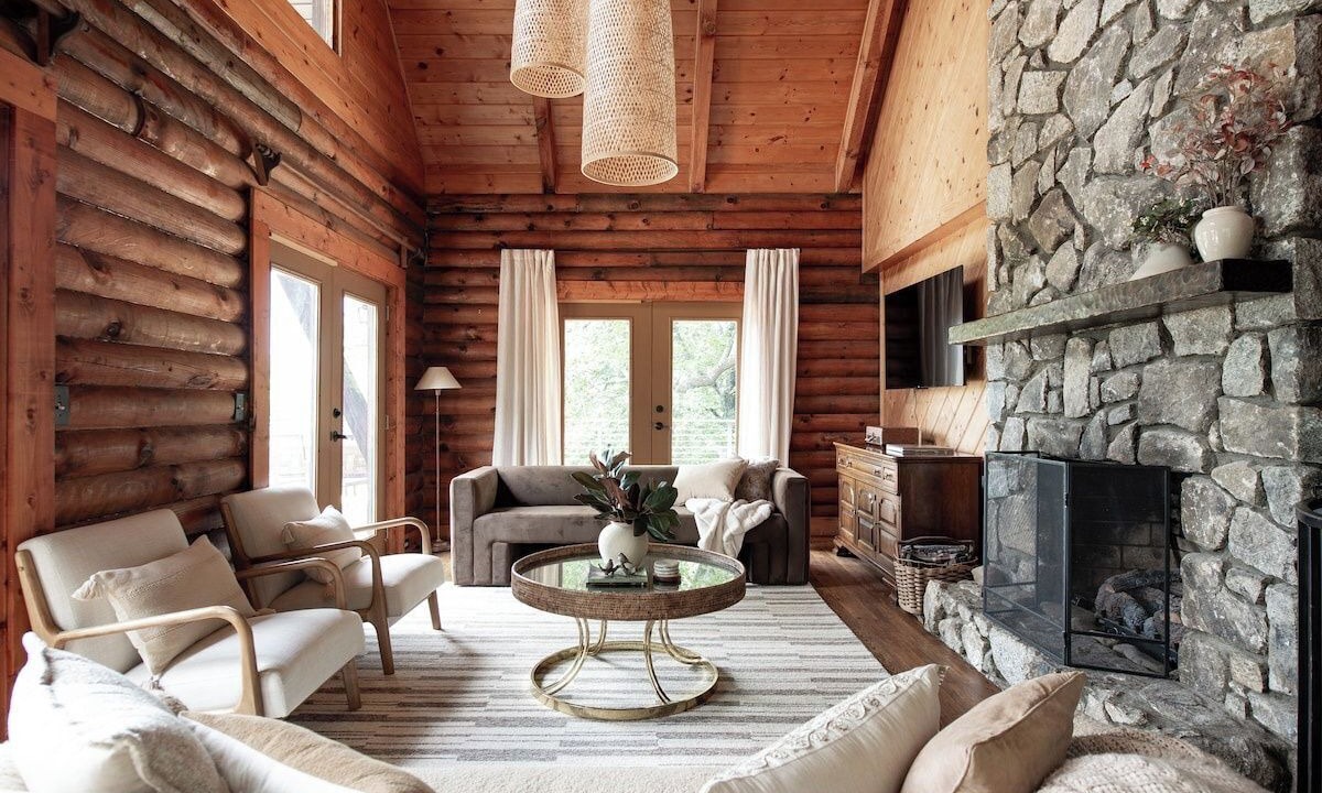 Photo of Livingroom in Black Mountain