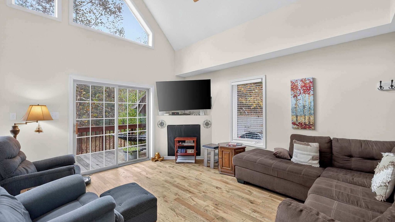 Photo of Livingroom in Berkeley Springs