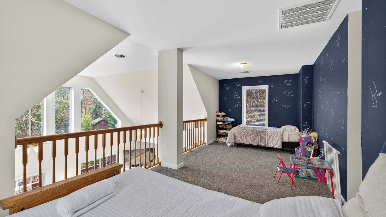 Photo of Bedroom in Berkeley Springs