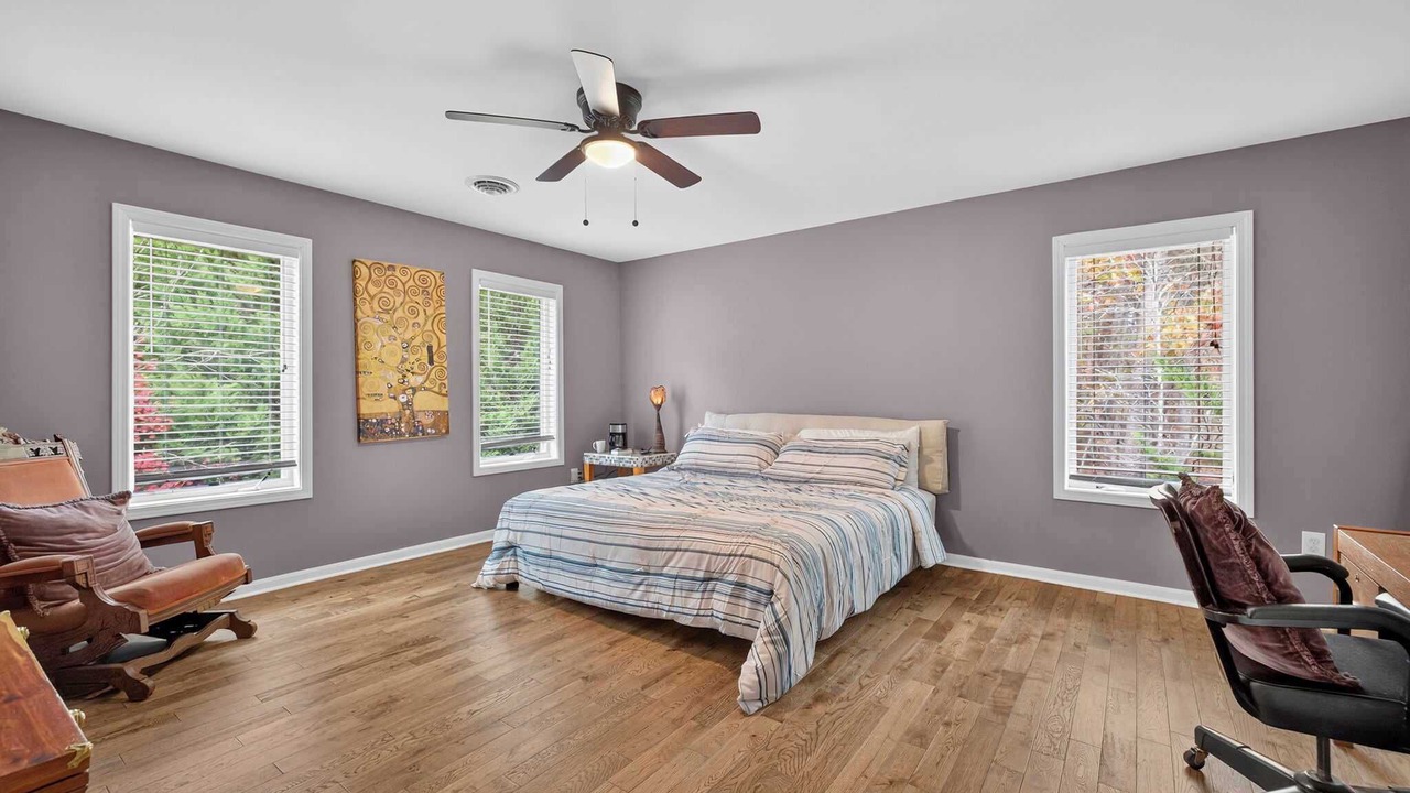 Photo of Bedroom in Berkeley Springs