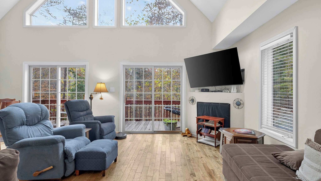 Photo of Livingroom in Berkeley Springs