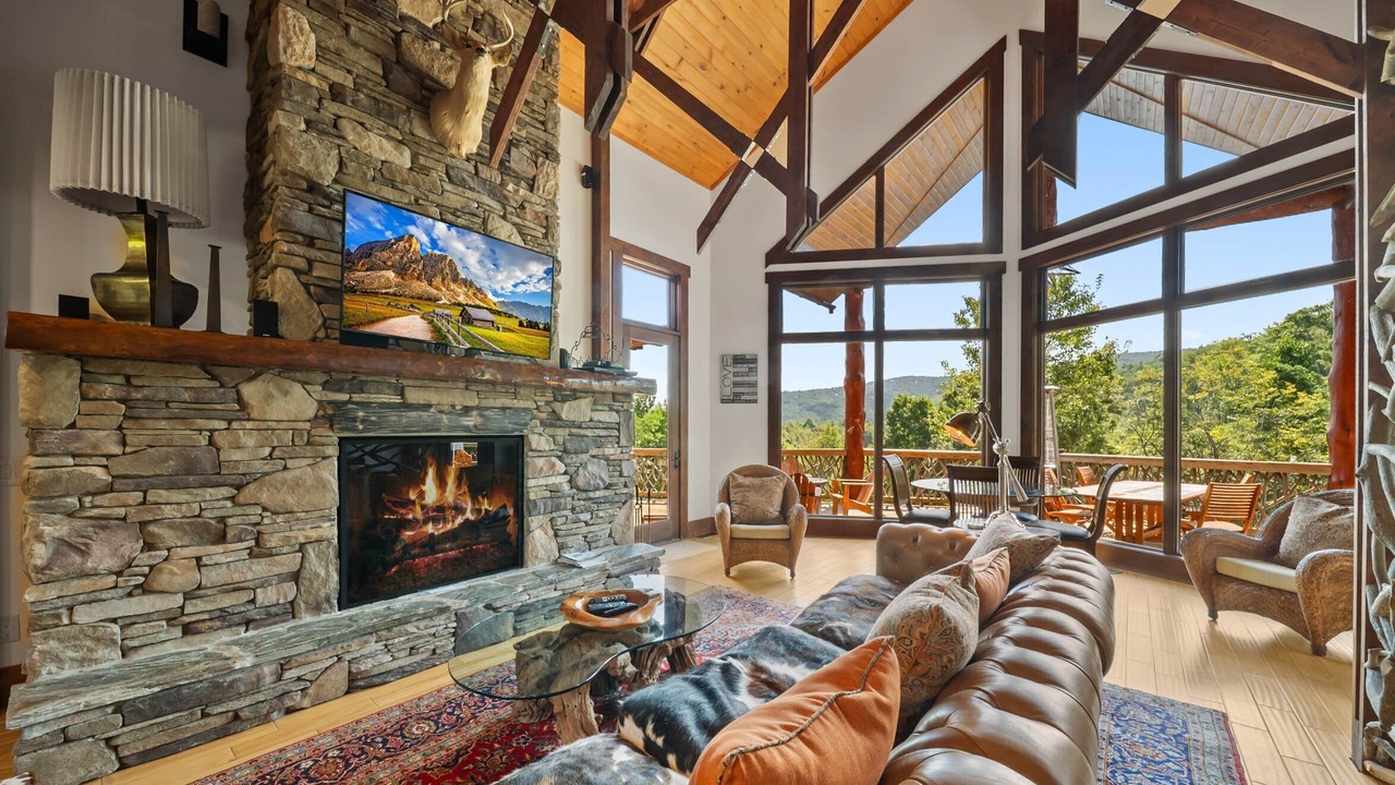 Photo of Livingroom in Elk Park
