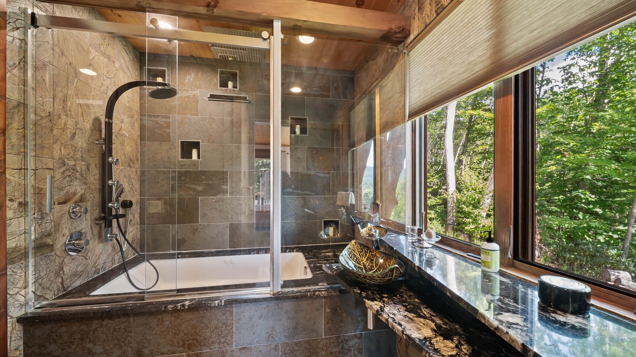 Photo of Bathroom in Elk Park