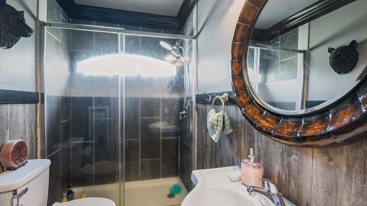 Photo of Bathroom in Rutherfordton