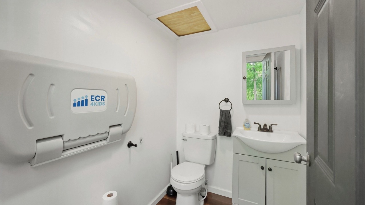 Photo of Bathroom in Stanton