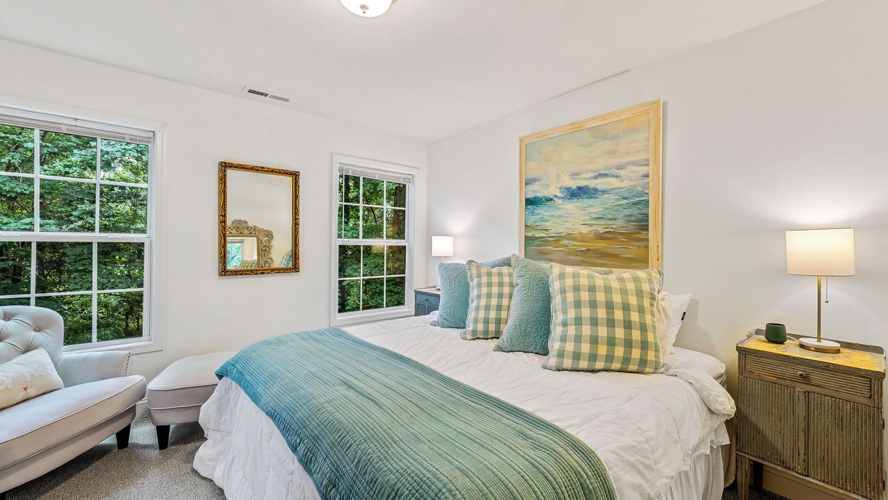 Photo of Bedroom in Skyland