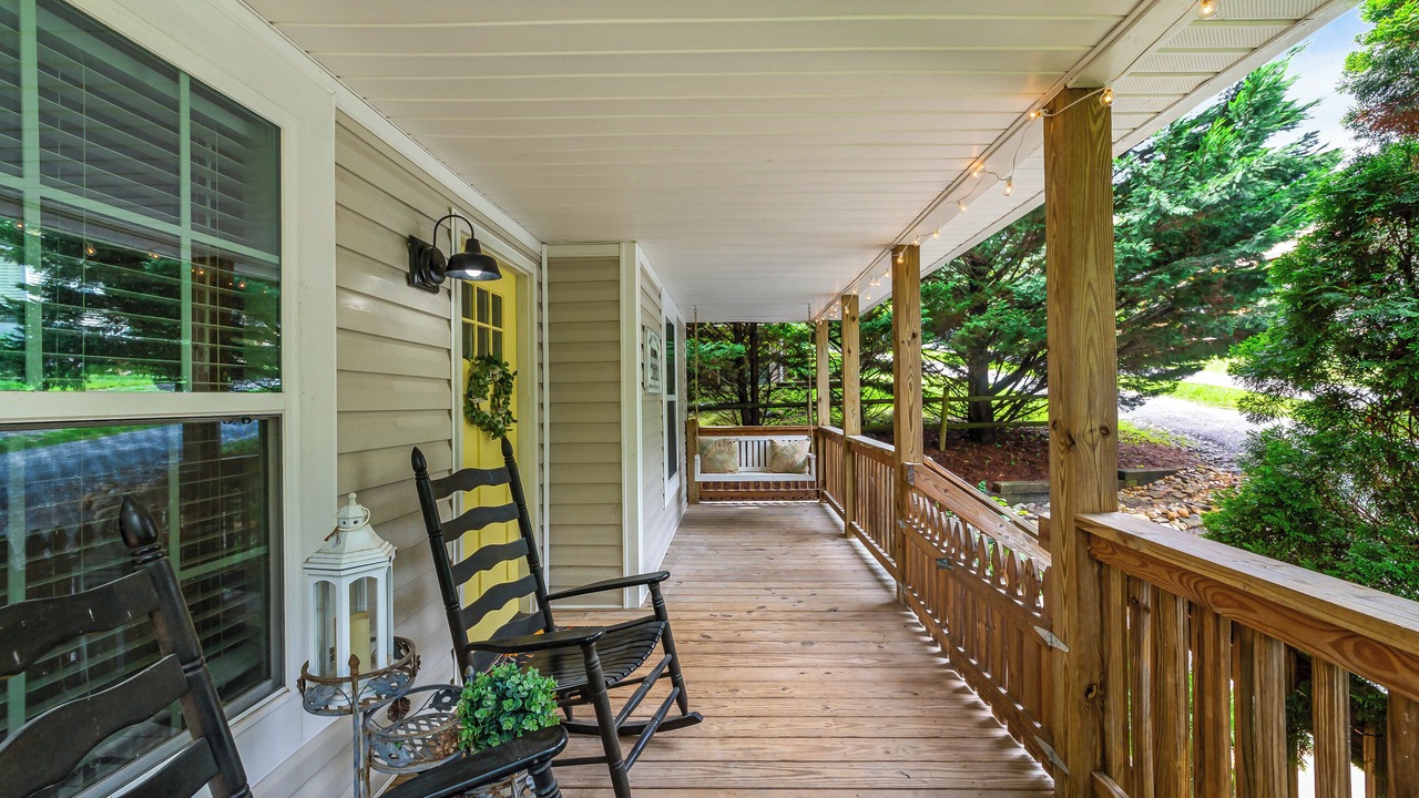 Photo of Patio Balcony in Skyland