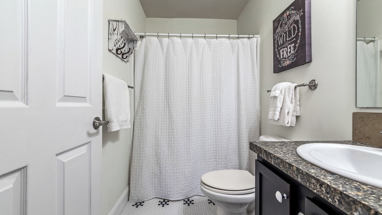 Photo of Bathroom in Skyland
