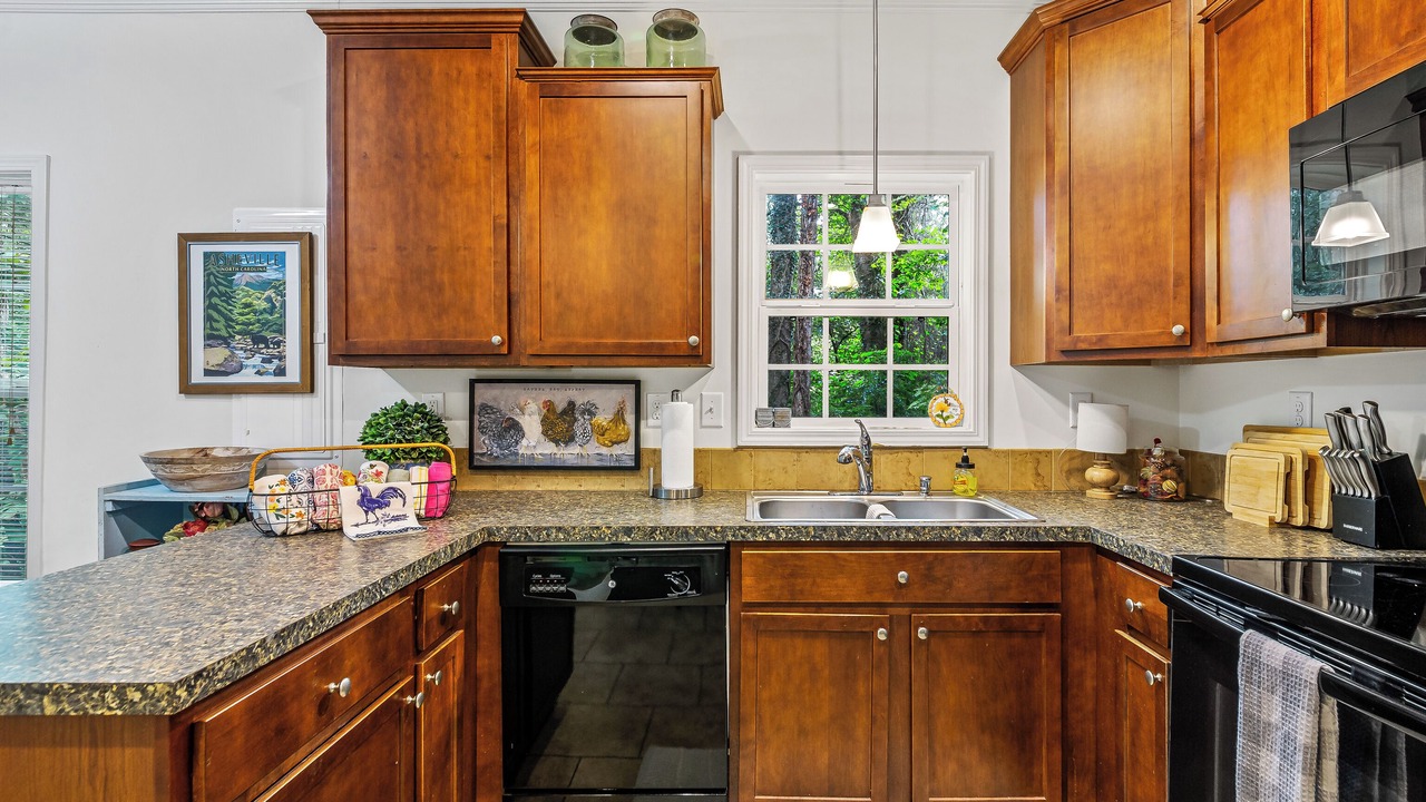 Photo of Kitchen in Skyland