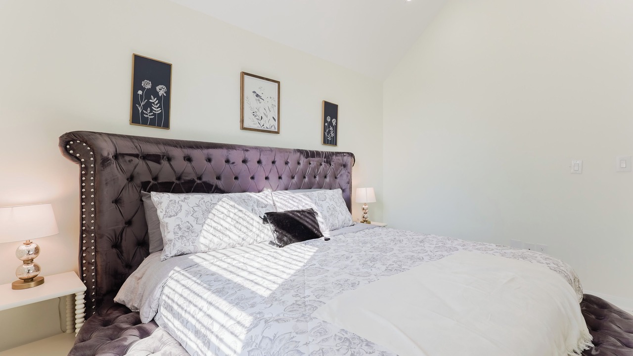 Photo of Bedroom in Lexington