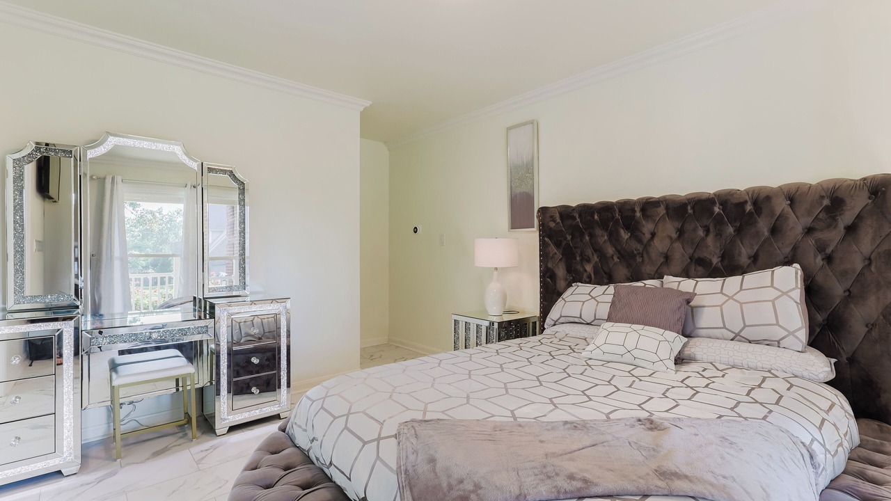 Photo of Bedroom in Lexington