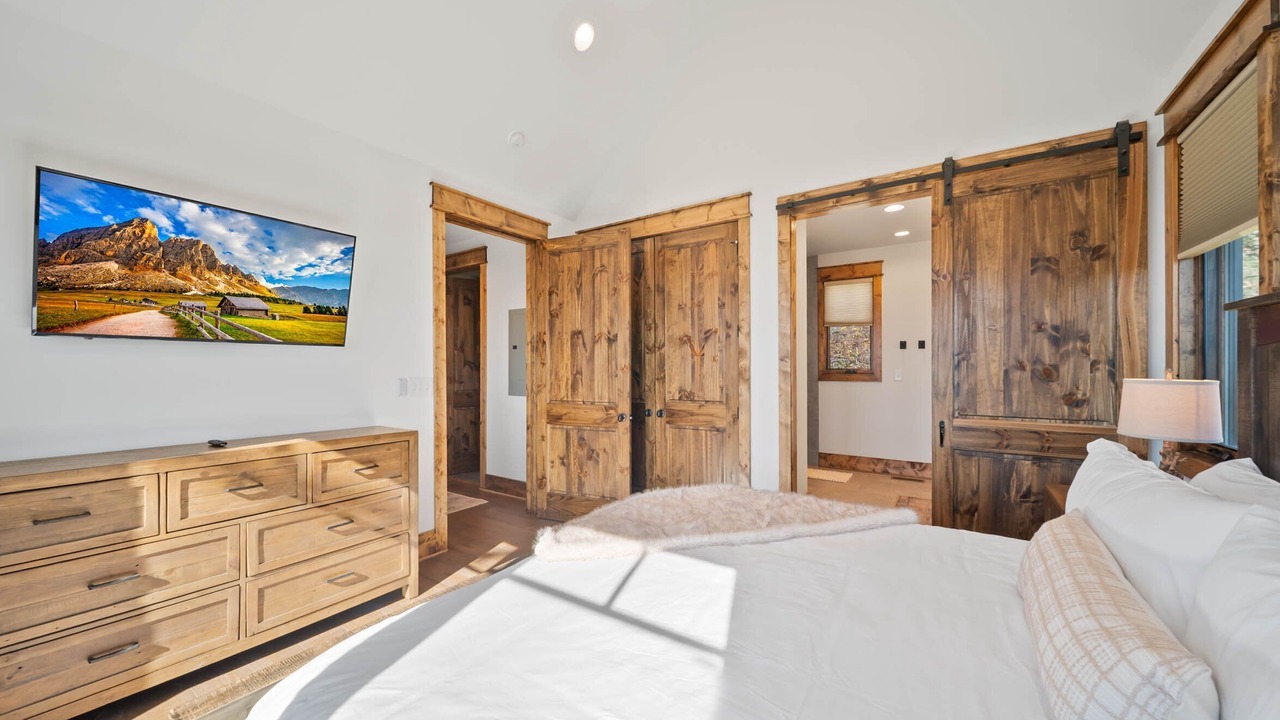 Photo of Bedroom in Banner Elk