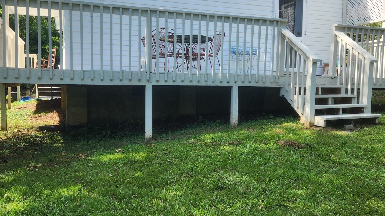 Photo of Outdoor in Bakersville