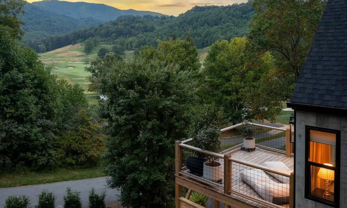 Photo of Outdoor in Waynesville