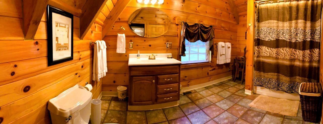 Photo of Bathroom in Mingo