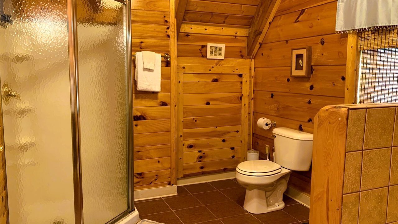 Photo of Bathroom in Mingo
