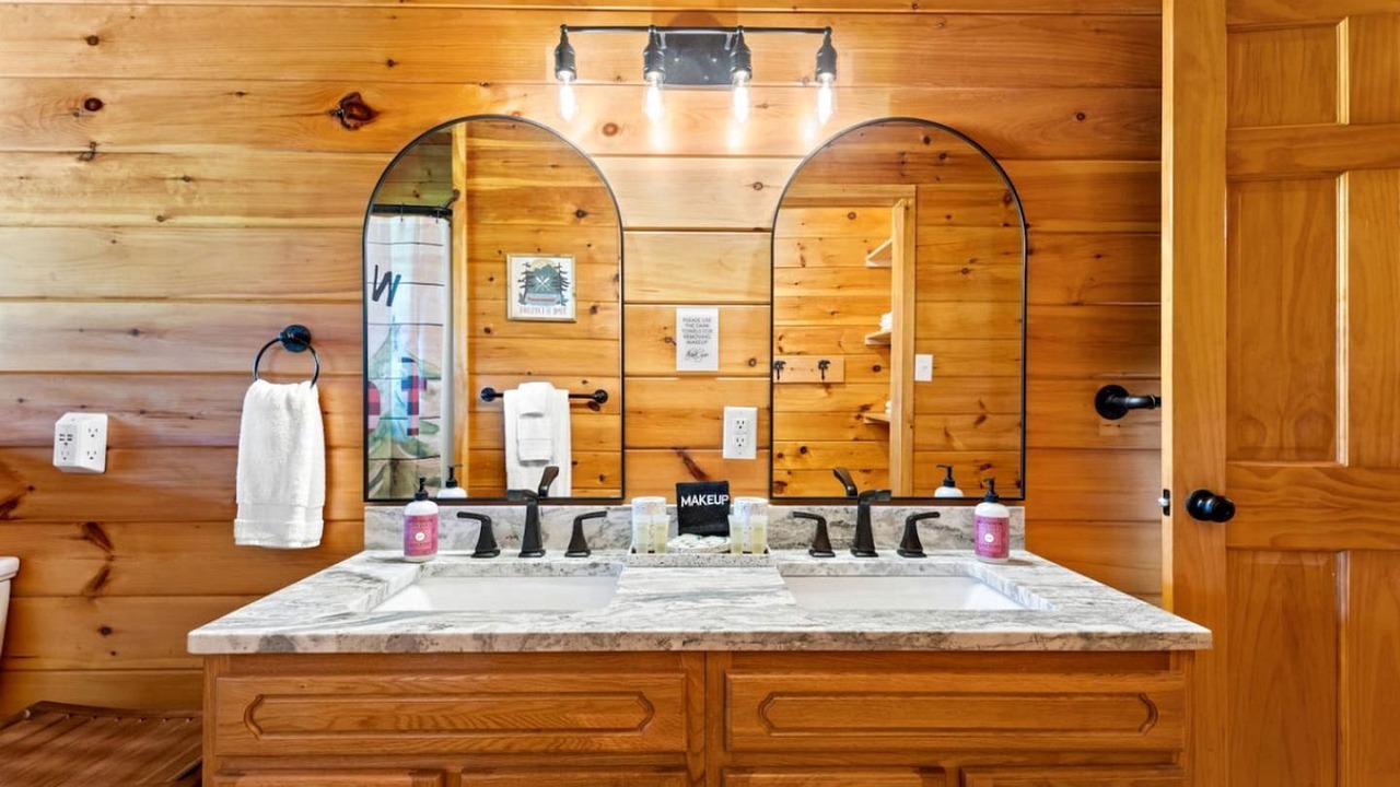 Photo of Bathroom in Stanton