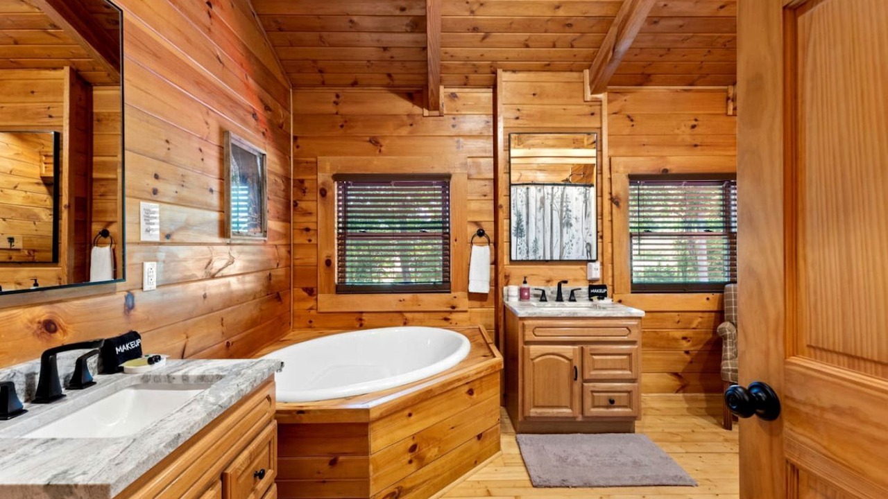 Photo of Bathroom in Stanton