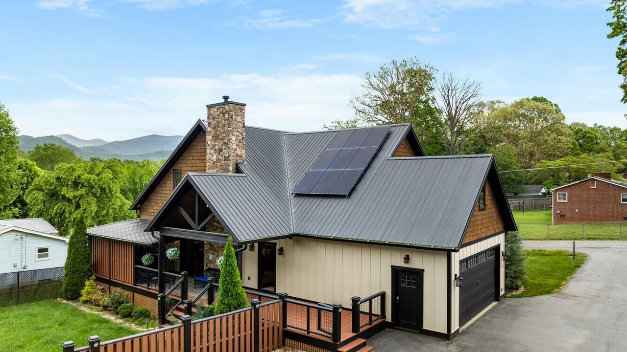 Photo of Outdoor in Swannanoa