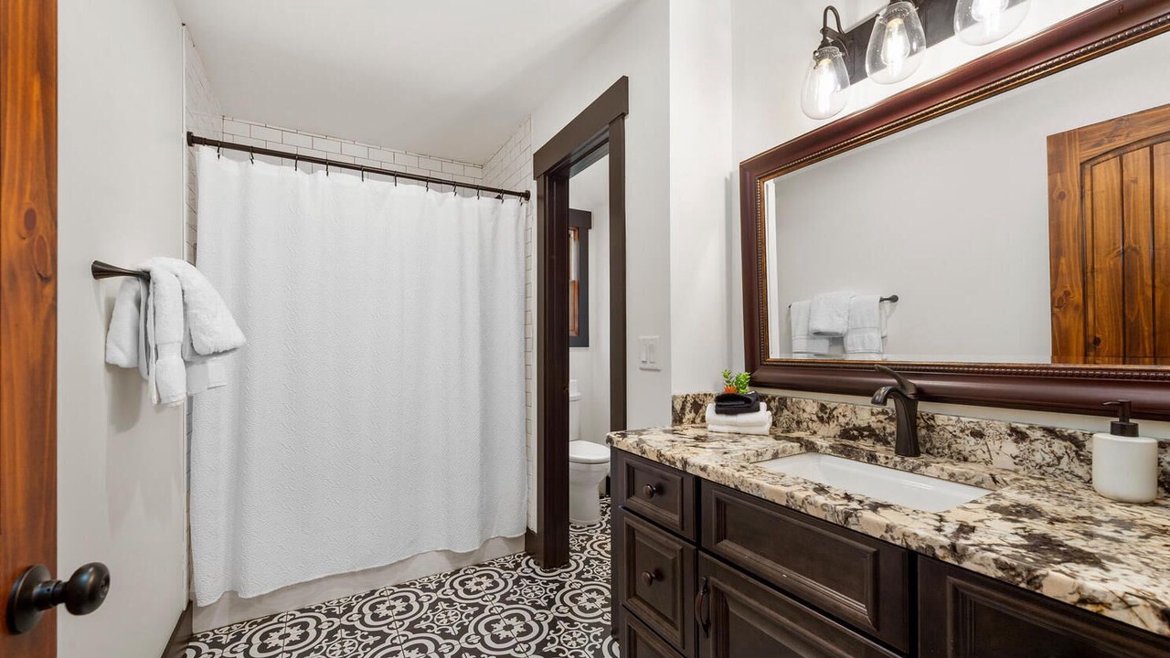 Photo of Bathroom in Swannanoa