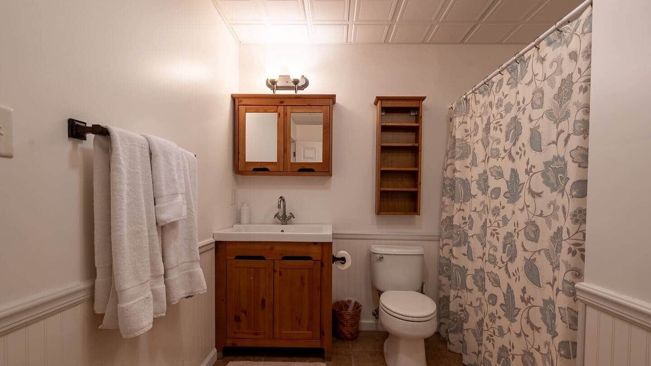 Photo of Bathroom in Berkeley Springs
