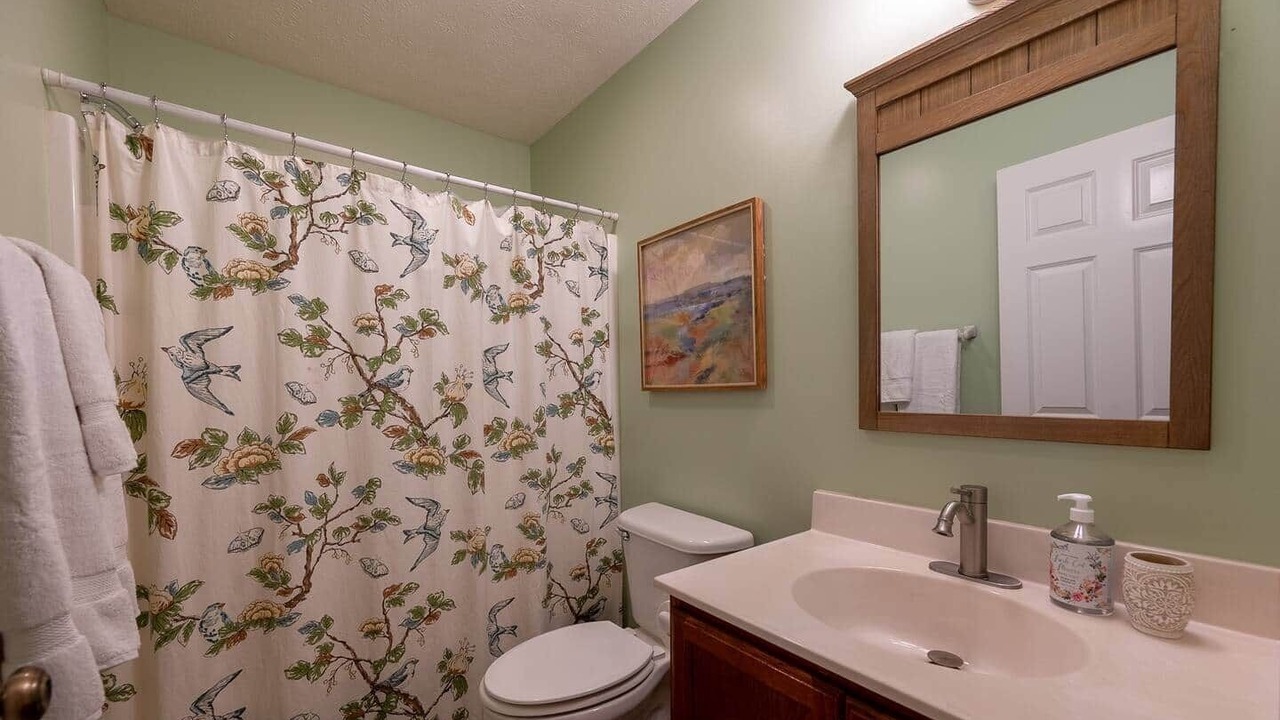 Photo of Bathroom in Berkeley Springs