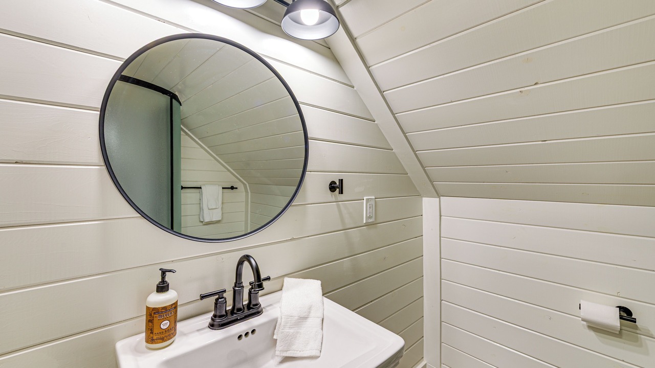 Photo of Bathroom in Bloomfield