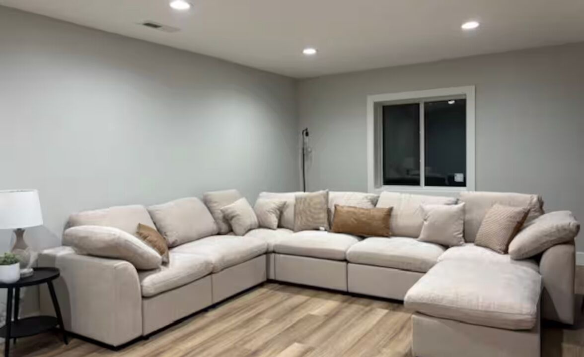 Photo of Livingroom in Jonesville