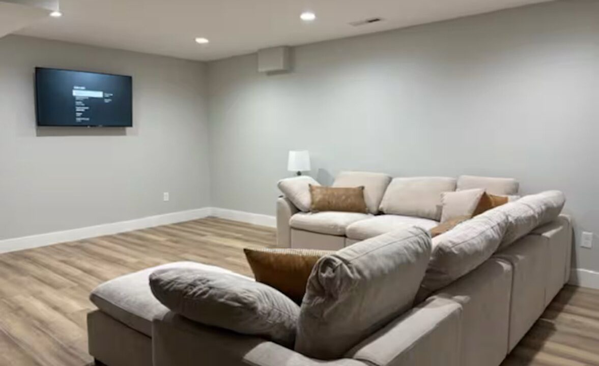 Photo of Livingroom in Jonesville